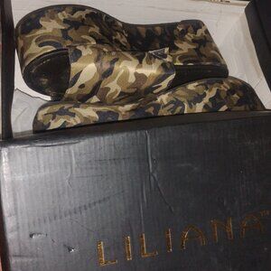 Liliana Camo BUDZA-5 Open toe platforms size 8